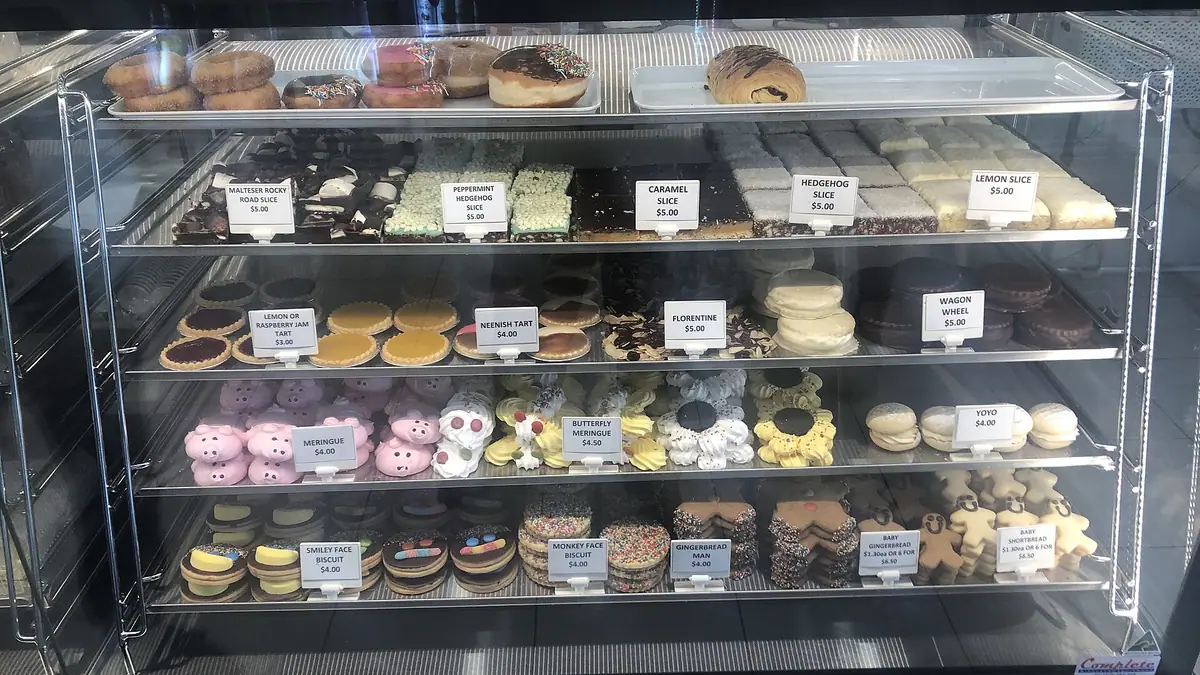 Kingshill Bakery – bakery in Charville, London